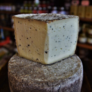 fromage italien  : Pecorino à la Truffe