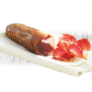 longe de porc légèrement enduite de lard affiné et fumé – Pièce env. 1,2kg – Fraîcheur 48h Le gout authentique de la Calabre Affinage naturel. longe de porc légèrement enduite de lard affiné et fumé - Pièce env. 1,2kg - Fraîcheur 48h