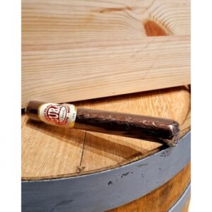 Cigare au Chocolat – Création Artisanale Venchi (100 g) L’Instant Douceur (Panettoni, Confiseries & Gourmandises) Cadeau chocolat original Cigare au Chocolat – Création Artisanale Venchi (100 g)