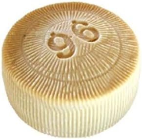 Formaggio Tipico dell’Alta Murgia – 1 kg | Fromage Artisanal des Pouilles | Masseria Chinunno Fromages & Spécialités Laitières du Mezzogiorno chinunno Formaggio Tipico dell’Alta Murgia – 1 kg | Fromage Artisanal des Pouilles | Masseria Chinunno