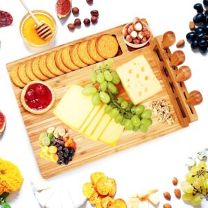 GBACHOOSE Plateau à Fromage & Charcuterie – Bois Naturel | Avec Couteaux Intégrés | Plateau Apéritif Premium